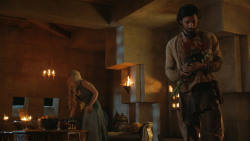 extant_GameOfThrones_4x07-Mockingbird_2382