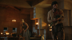 extant_GameOfThrones_4x07-Mockingbird_2383