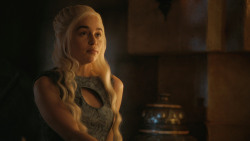 extant_GameOfThrones_4x07-Mockingbird_2522