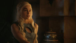 extant_GameOfThrones_4x07-Mockingbird_2524