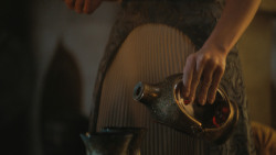 extant_GameOfThrones_4x07-Mockingbird_2578