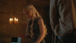 extant_GameOfThrones_4x07-Mockingbird_2584