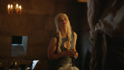 extant_GameOfThrones_4x07-Mockingbird_2596