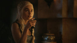 extant_GameOfThrones_4x07-Mockingbird_2607