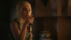 extant_GameOfThrones_4x07-Mockingbird_2612
