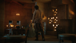 extant_GameOfThrones_4x07-Mockingbird_2628