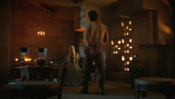 extant_GameOfThrones_4x07-Mockingbird_2629
