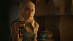 extant_GameOfThrones_4x07-Mockingbird_2648