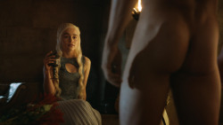 extant_GameOfThrones_4x07-Mockingbird_2671