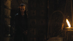 extant_GameOfThrones_4x07-Mockingbird_2700