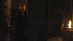 extant_GameOfThrones_4x07-Mockingbird_2701