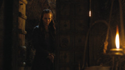 extant_GameOfThrones_4x07-Mockingbird_2716