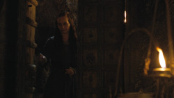 extant_GameOfThrones_4x07-Mockingbird_2720