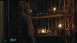 extant_GameOfThrones_4x07-Mockingbird_2733