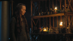 extant_GameOfThrones_4x07-Mockingbird_2745