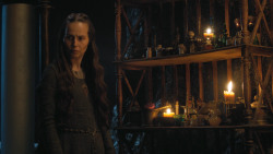 extant_GameOfThrones_4x07-Mockingbird_2746