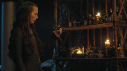 extant_GameOfThrones_4x07-Mockingbird_2756
