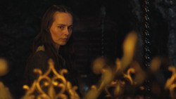 extant_GameOfThrones_4x07-Mockingbird_2789