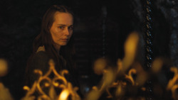 extant_GameOfThrones_4x07-Mockingbird_2790