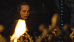 extant_GameOfThrones_4x07-Mockingbird_2799