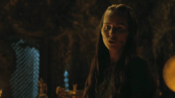 extant_GameOfThrones_4x07-Mockingbird_2856