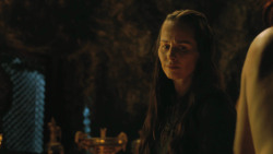 extant_GameOfThrones_4x07-Mockingbird_2895