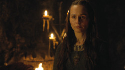 extant_GameOfThrones_4x07-Mockingbird_2948