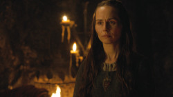 extant_GameOfThrones_4x07-Mockingbird_2974