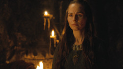 extant_GameOfThrones_4x07-Mockingbird_2975