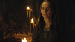 extant_GameOfThrones_4x07-Mockingbird_2976