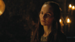 extant_GameOfThrones_4x07-Mockingbird_3015