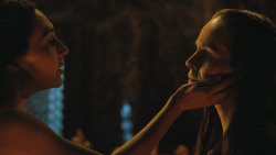 extant_GameOfThrones_4x07-Mockingbird_3032
