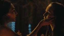 extant_GameOfThrones_4x07-Mockingbird_3033
