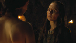 extant_GameOfThrones_4x07-Mockingbird_3037