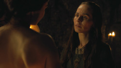 extant_GameOfThrones_4x07-Mockingbird_3039