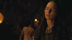 extant_GameOfThrones_4x07-Mockingbird_3052