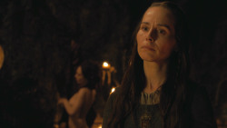 extant_GameOfThrones_4x07-Mockingbird_3058