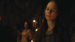 extant_GameOfThrones_4x07-Mockingbird_3060