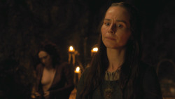 extant_GameOfThrones_4x07-Mockingbird_3071