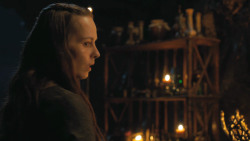 extant_GameOfThrones_4x07-Mockingbird_3073