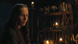 extant_GameOfThrones_4x07-Mockingbird_3075