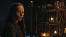 extant_GameOfThrones_4x07-Mockingbird_3077