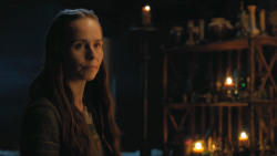 extant_GameOfThrones_4x07-Mockingbird_3082