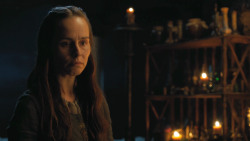 extant_GameOfThrones_4x07-Mockingbird_3085