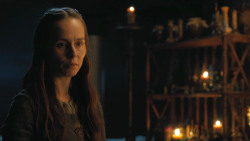 extant_GameOfThrones_4x07-Mockingbird_3087