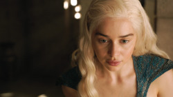 extant_GameOfThrones_4x07-Mockingbird_3341
