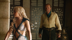 extant_GameOfThrones_4x07-Mockingbird_3358