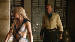 extant_GameOfThrones_4x07-Mockingbird_3362