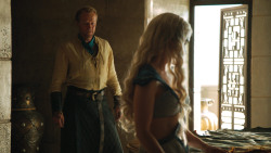 extant_GameOfThrones_4x07-Mockingbird_3384