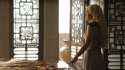 extant_GameOfThrones_4x07-Mockingbird_3396